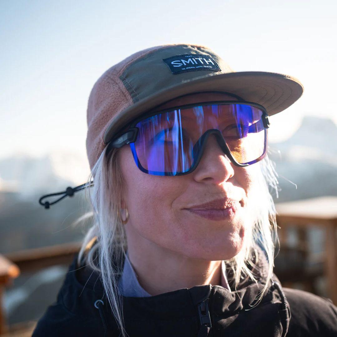 Smith Bobcat Sunglasses - Matte Black/ChromaPop Low Light Rose Blue Mirror